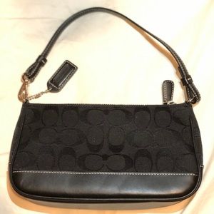 Coach Mini Shoulder Bag Signature C